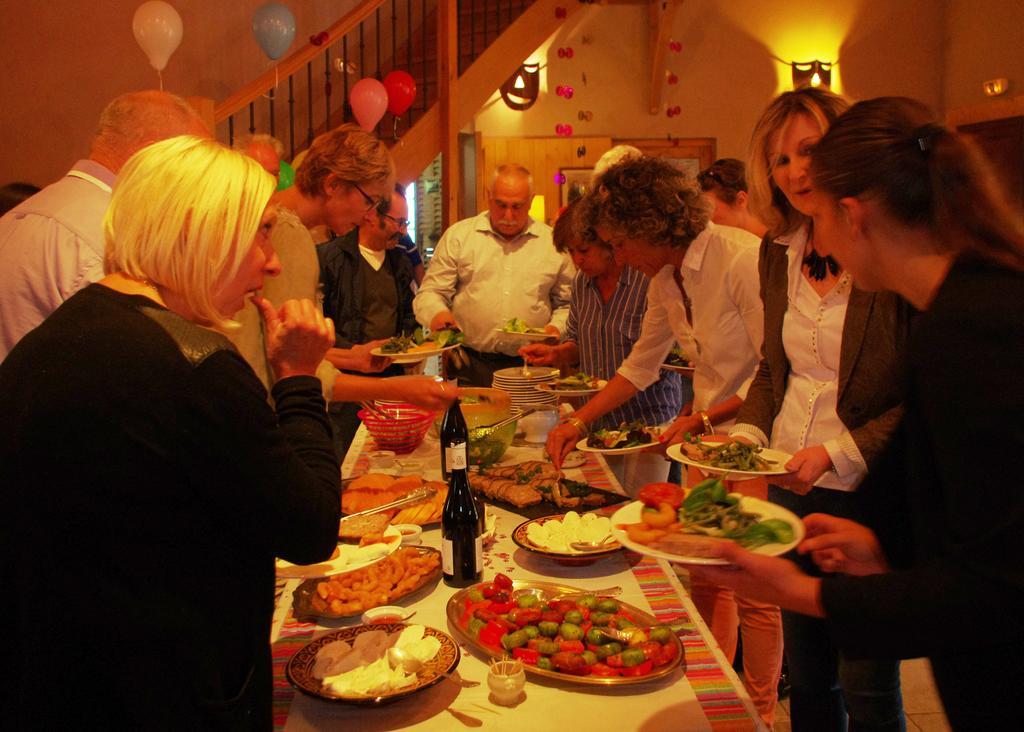 Auberge Les Tables Du Ban Saint-Pierre-la-Palud Екстериор снимка